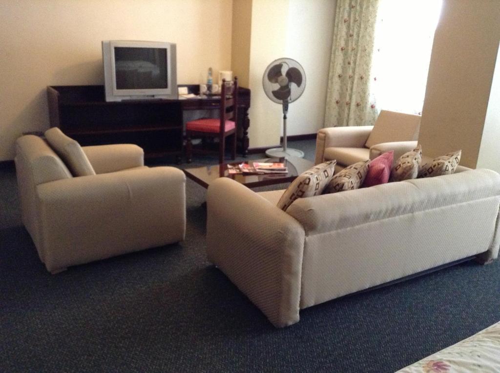 Hotel Real De Uruapan Uruapan  Bilik gambar